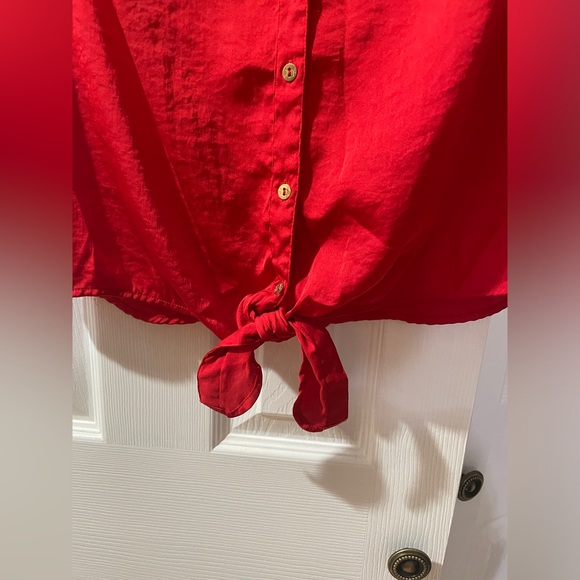 GUESS Satin Top Size M - Picture 4 of 6